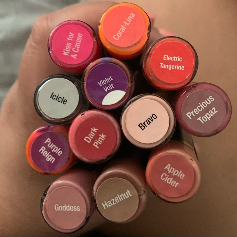 Lipsense lippies and glosses